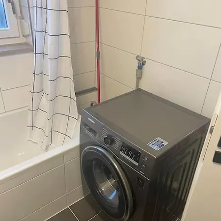 Ferienwohnung Outletcity Metzingen Metzingen  Esterno foto